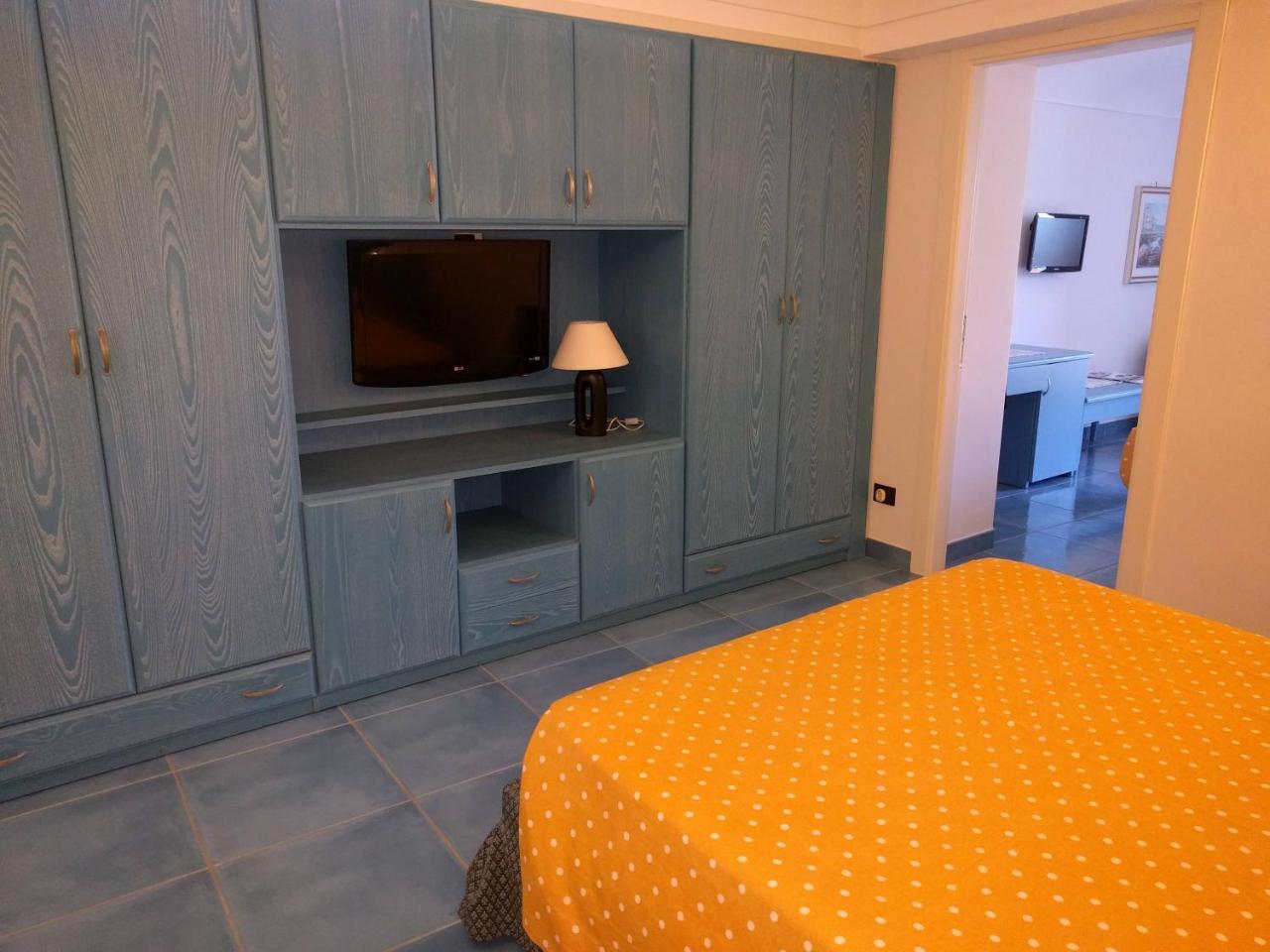 Hotel Conte - S. Angelo Bay Serrara Fontana Kültér fotó